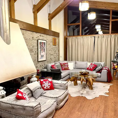 Pirin Golf And Luxury Луксозна вила *