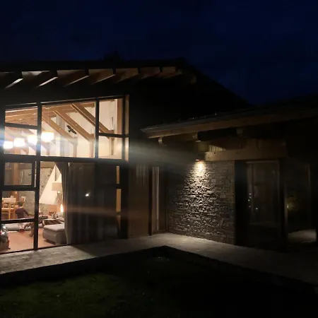 Pirin Golf And Luxury 别墅 *